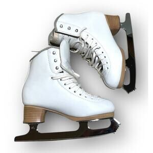 Jackson Freestyle 2191 Figure Skates 3.5R White Ultima Aspire XP 8.5 Blades Exc